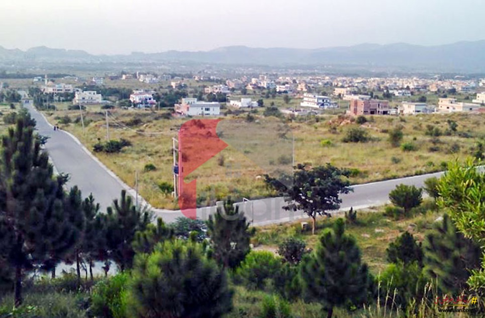 8 Marla Commercial Plot for Sale in D-18, Islamabad