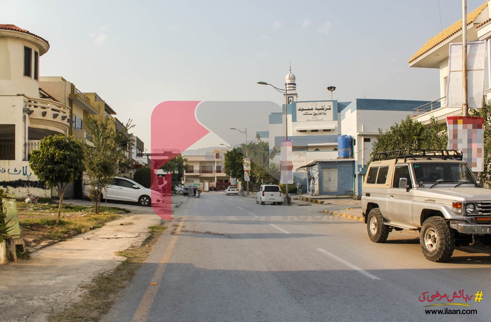 20 Kanal Plot for Sale in Orchard Scheme, Islamabad