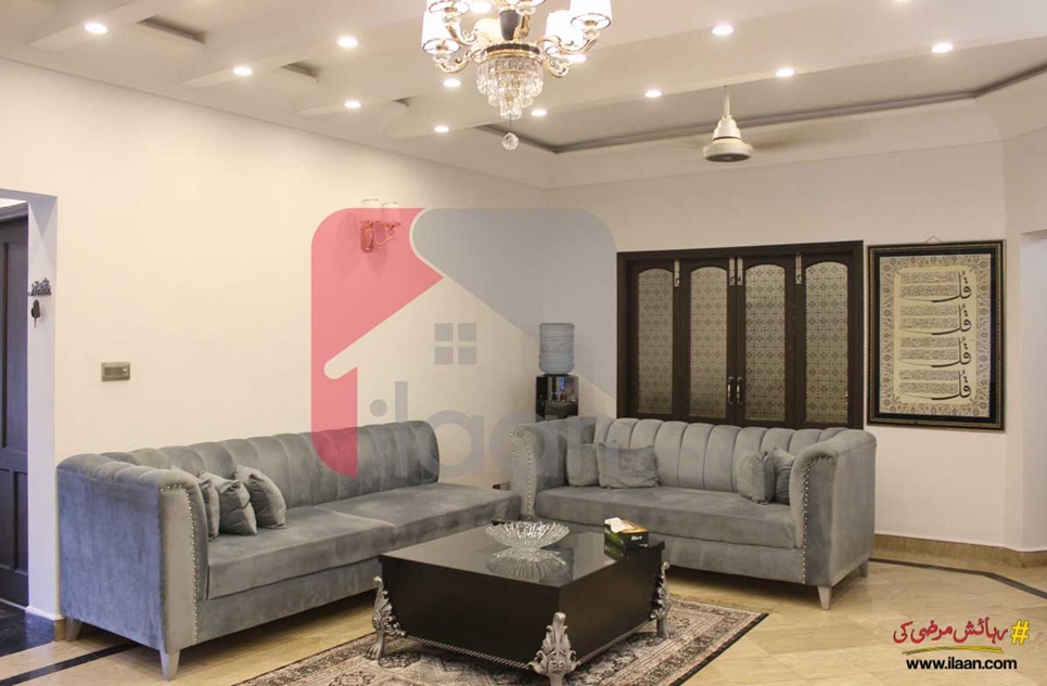 15 Marla House for Rent in Eden Canal Villas H/Scheme, Lahore (Furnished)