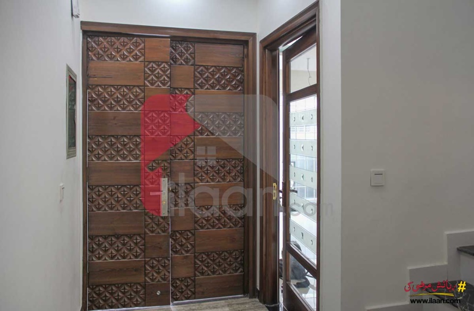 10 Marla House for Sale in Block J, LDA Avenue 1, Lahore