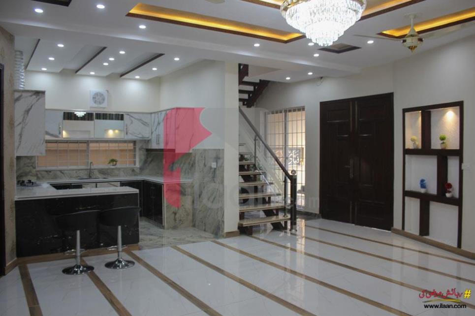 10 Marla House for Sale in Phase 2, Punjab Govt Employees Society, Lahore