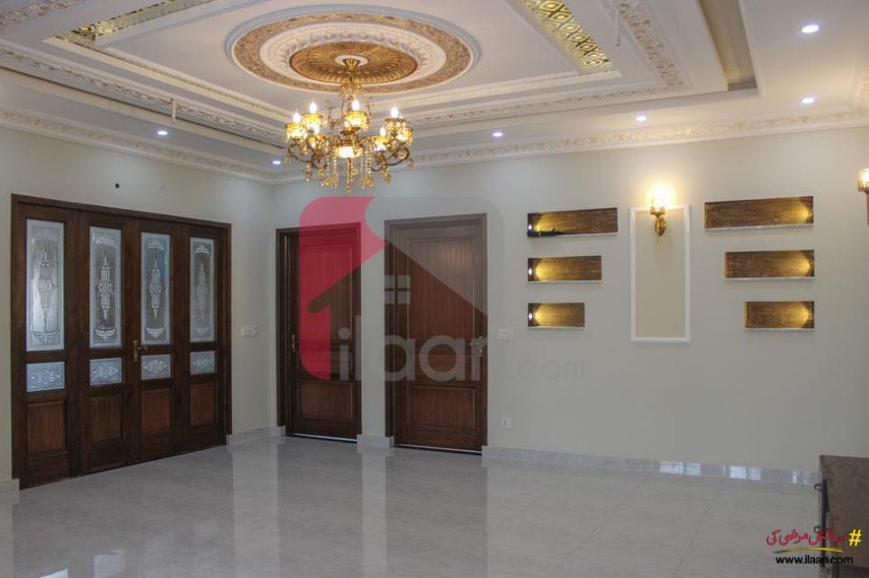 10 Marla House for Sale in Jubilee Town, Lahore