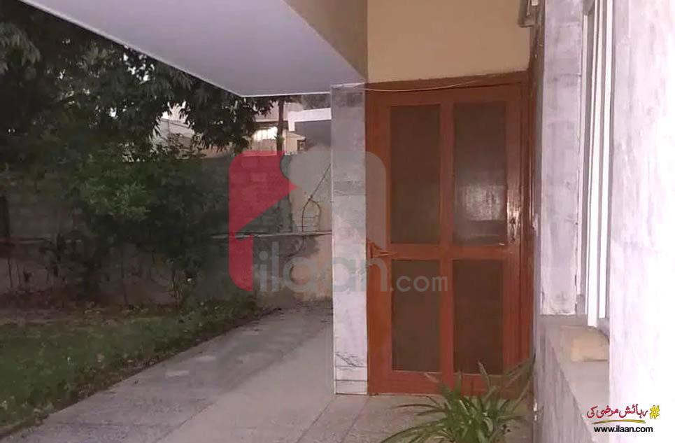 1 Kanal 6 Marla House for Sale in F-8, Islamabad