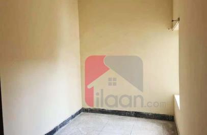 10 Marla House for Rent in Cavalry Ground, Lahore