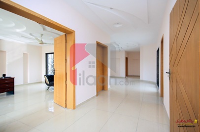 1 Kanal House for Rent (Upper Portion) in Phase 8, DHA Lahore