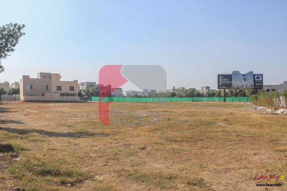 332 Sq.ft Showroom for Sale (First Floor) in Q Central Grand Mall & Residencia, Eastern Block, Phase 1, Bahria Orchard, Lahore