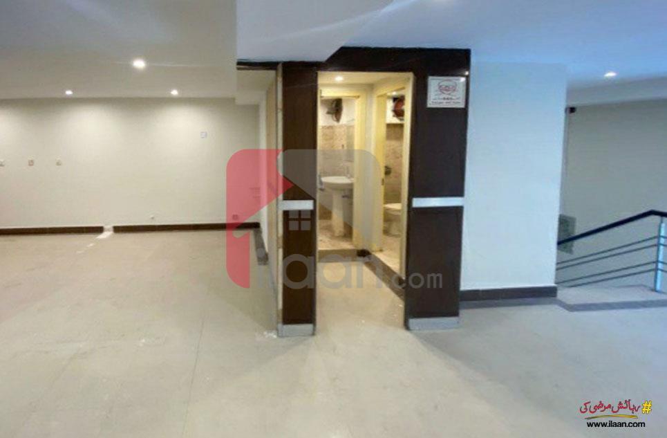 8 Marla Office for Rent in (Ground+Mezzanine & Basement Floor) in Phase 8, DHA Lahore
