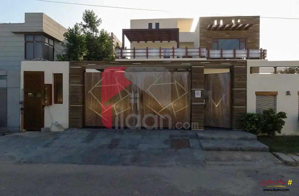 666 Sq.yd House for Sale in Phase 8, DHA Karachi
