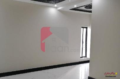 4 Marla Office for Rent (Fourth Floor) in Phase 6, DHA Lahore