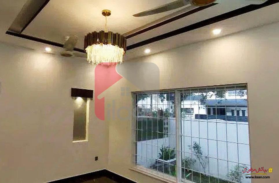 8 Marla House for Sale in Canal Garden, Lahore
