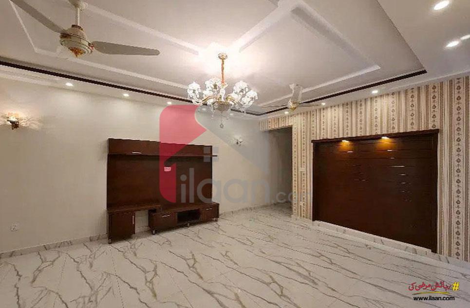 8 Marla House for Sale in Nasheman-e-Iqbal, Lahore