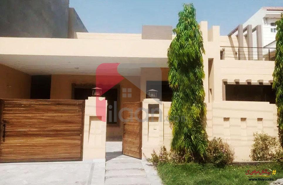 4500 Sq.ft House for Sale in Phase 1, Nasheman-e-Iqbal, Lahore