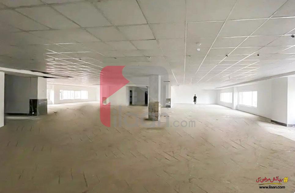 4050 Sq.ft Office for Rent on Main Boulevard, Gulberg-1, Lahore