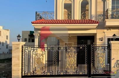 12 Marla House for Sale in  Block M1, Lake City, Lahore
