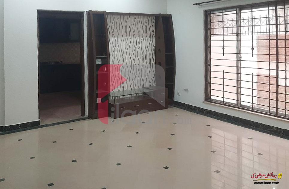 10 Marla House for Rent in Phase 8 - Air Avenue, DHA Lahore