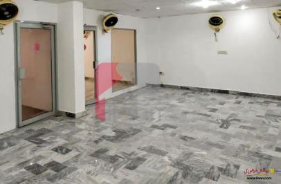 1300 Sq.ft Office for Sale in Zamzama Commercial Area, Phase 5, DHA Karachi