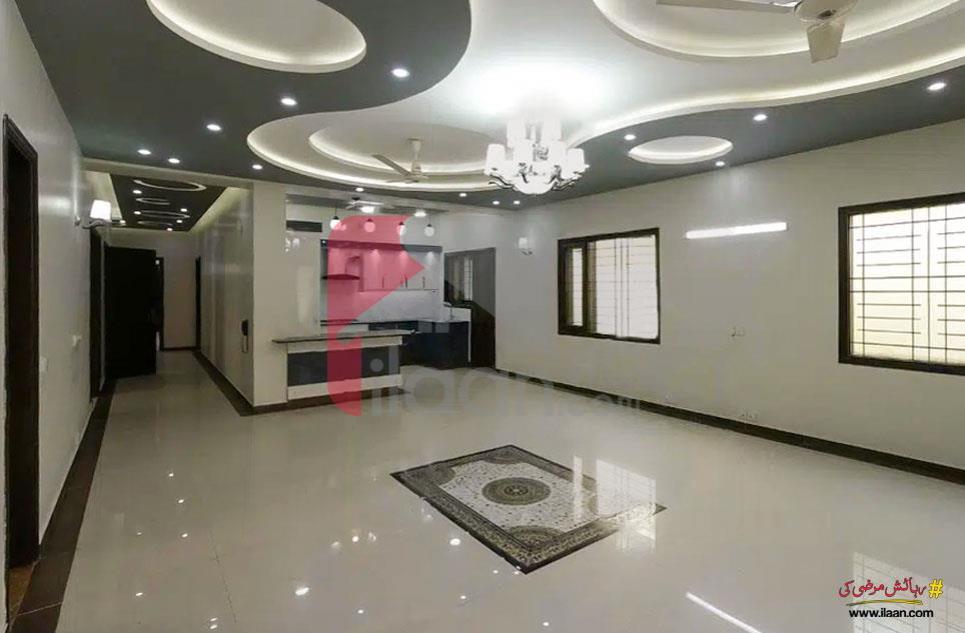 4 Bed Apartment for Sale in Block 8, Clifton, Karachi