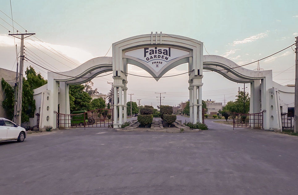 23 Marla Plot for Sale in Faisal Gardens, Faisalabad