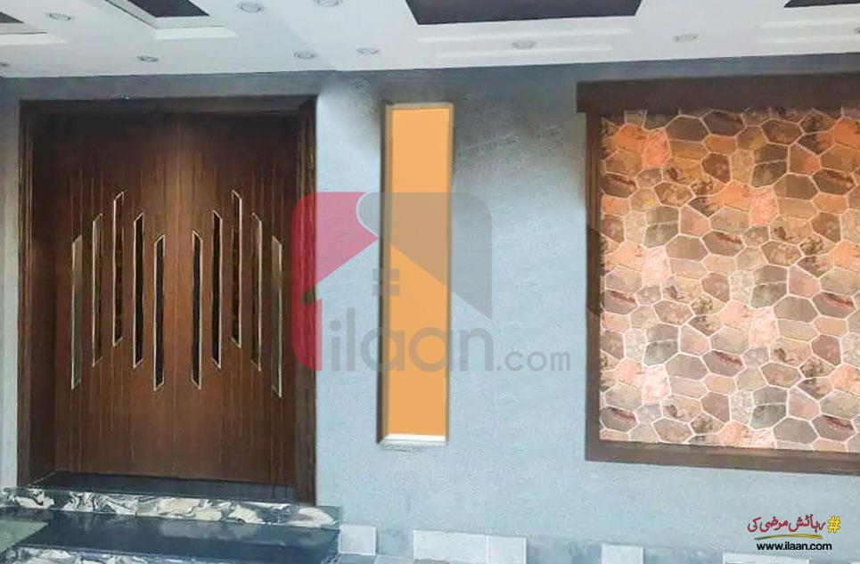 10 Marla House for Sale in Canal Garden, Lahore