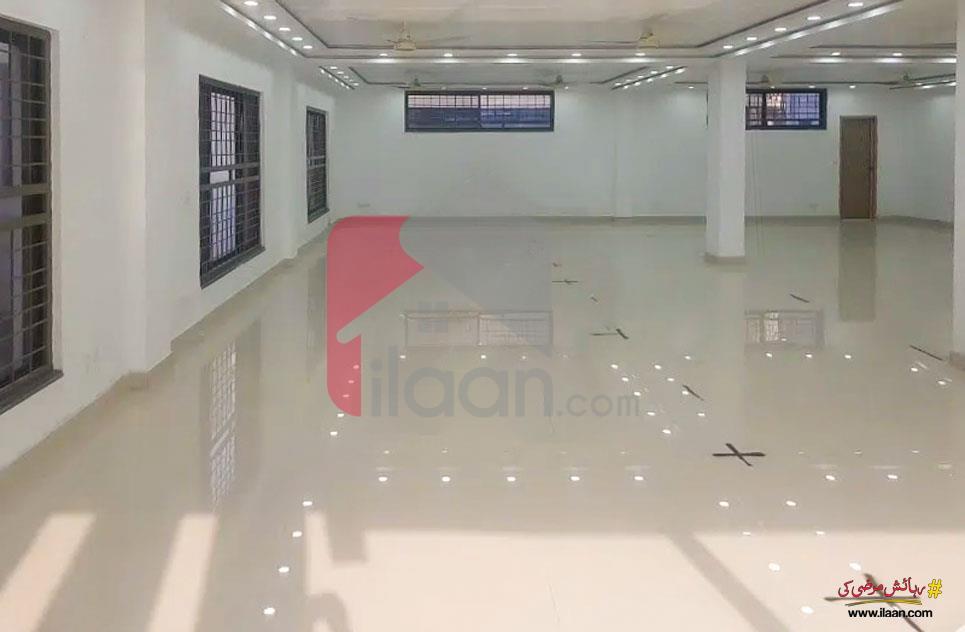 2 Kanal 4 Marla Office for Rent in Gulberg 3, Lahore