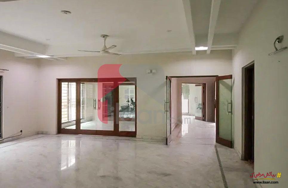 1 Kanal House for Rent in MM Alam Road, Gulberg-3, Lahore