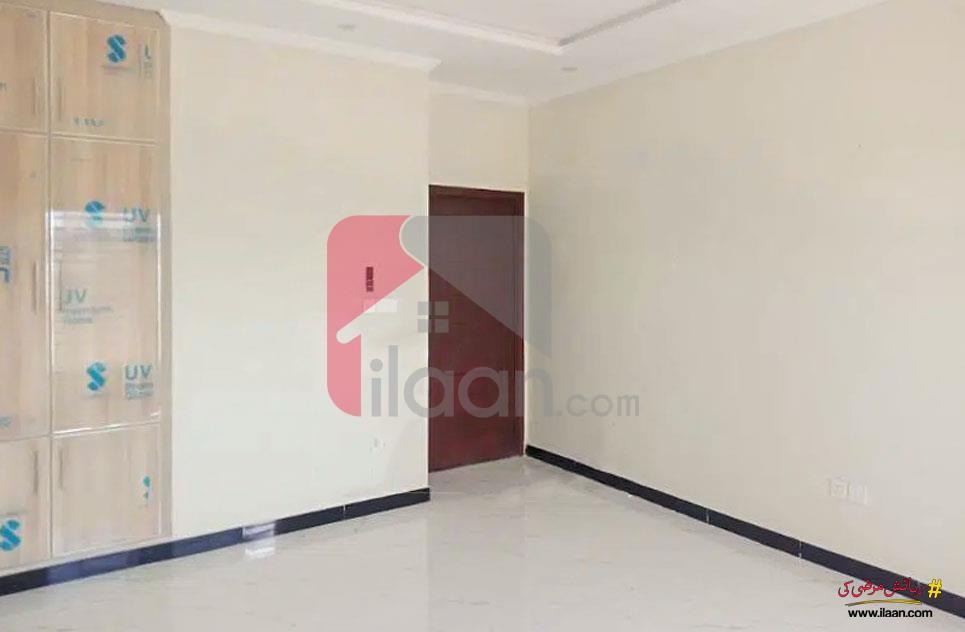 500 Square Yard Upper Portion for Rent in Zone A, Phase 8, DHA Karachi