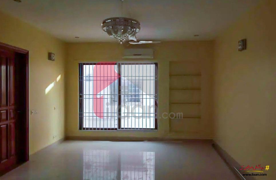 500 Square Yard Upper Portion for Rent in Phase 7, DHA Karachi