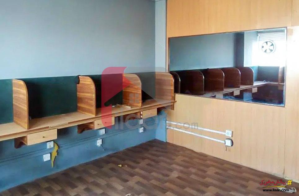 603 Sq.ft Office for Rent in Shahrah-e-Faisal, Karachi