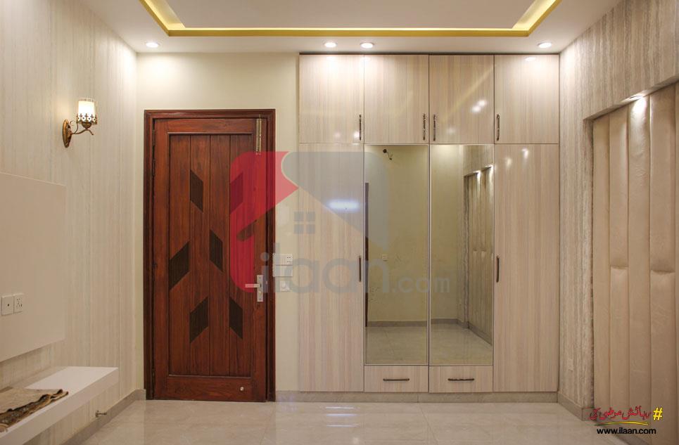 10 Marla House for Sale in Sector D, Overseas A, Bahria Town, Lahore