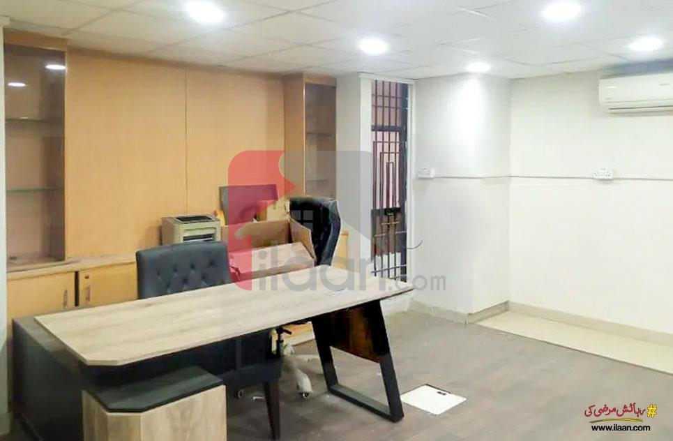 549 Sq.ft Office for Rent in Shahrah-e-Faisal, Karachi