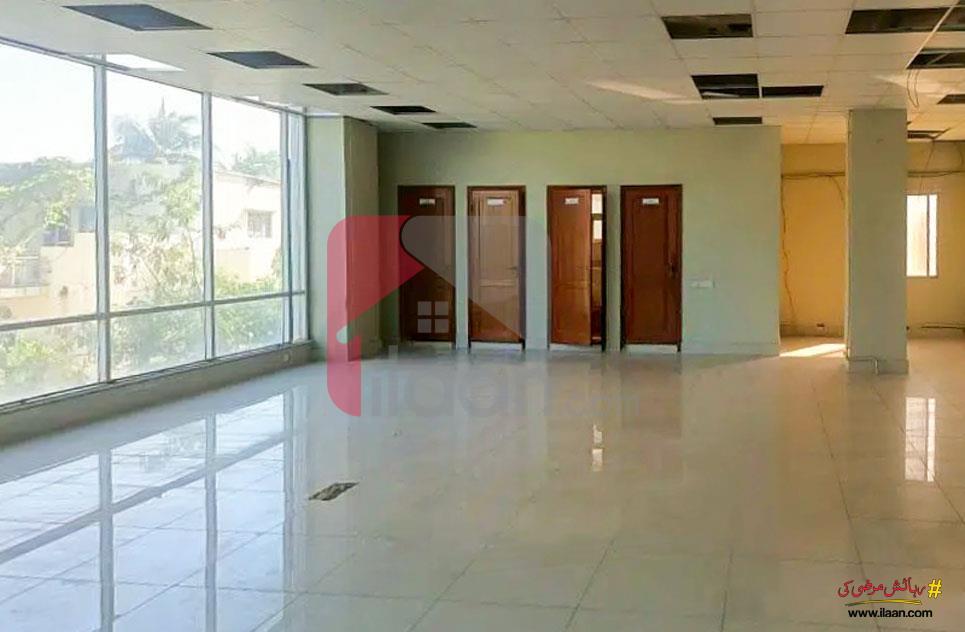 3600 Sq.ft Office for Rent in Shahrah-e-Faisal, Karachi