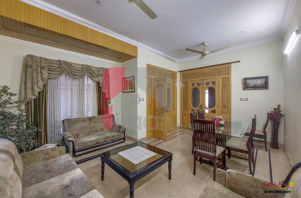 10 Marla House for Sale in Garden Town, Lahore