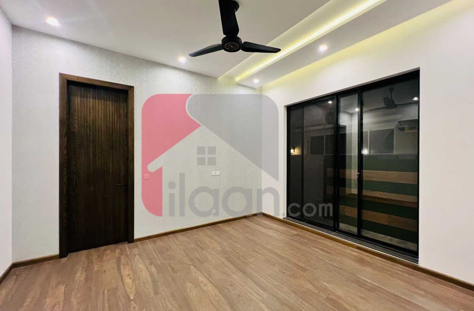 1 Kanal House for Sale in Block K, Phase 7, DHA Lahore