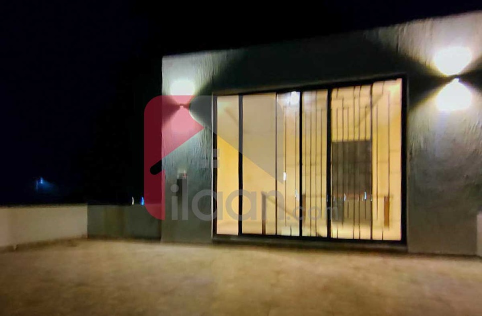 10 Marla House for Rent in Block U, Phase 7, DHA Lahore
