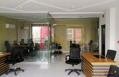 900 Sq.ft Office for Rent in Phase 5, DHA Lahore