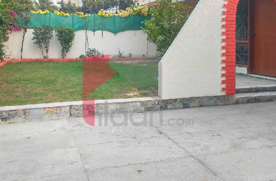 540 Sq.yd House for Sale in Zamzama Commercial Area, Phase 5, DHA Karachi