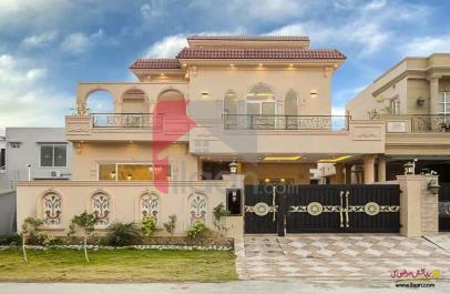 10 Marla House for Sale in Phase 8 - Air Avenue, DHA Lahore