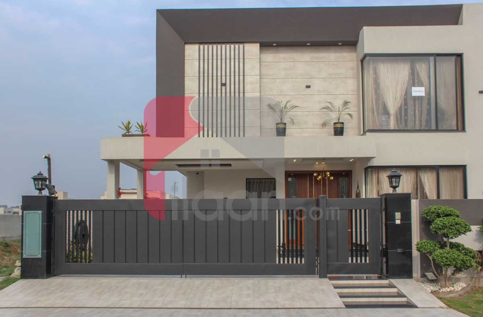 1 Kanal House for Sale in Block B, Phase 6, DHA Lahore (Semi Furnished)