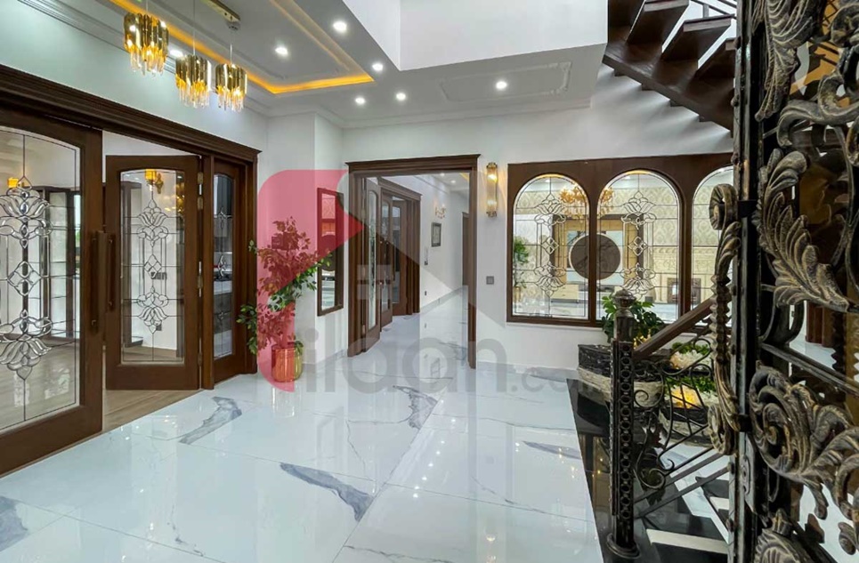 1 Kanal House for Sale in Phase 7, DHA Lahore