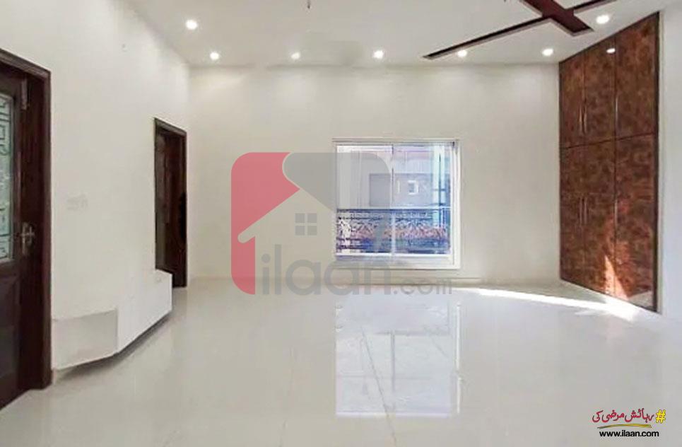 8 Marla House for Sale in Model City 1, Faisalabad