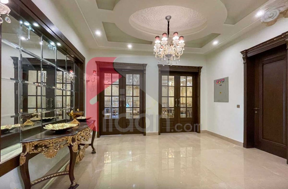 2 Kanal House for Sale in DHA Lahore (Furnished)