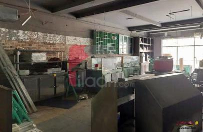 1998 Sq.ft Shop for Rent on MM Alam Road, Gulberg-3, Lahore