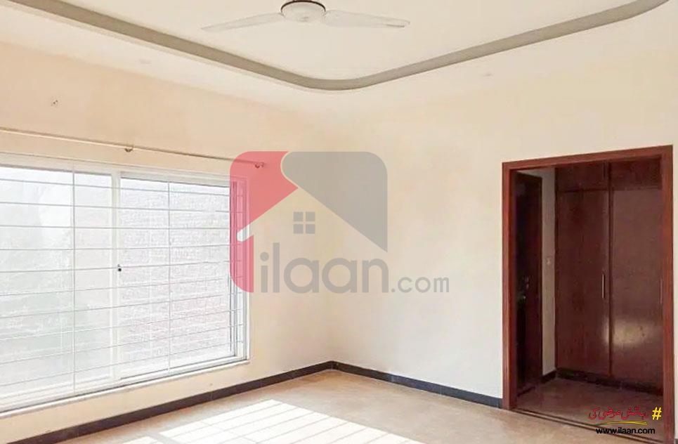 12 Marla House for Rent (First Floor) in Model City 1, Canal Road, Faisalabad