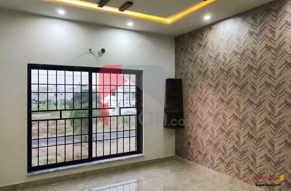 10 Marla House for Sale in Wapda City, Faisalabad