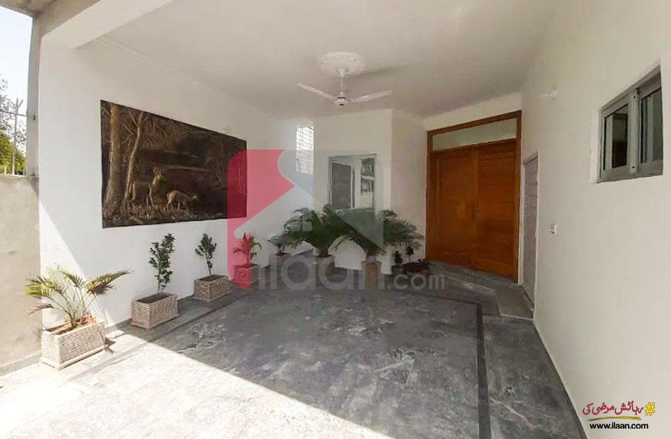 10 Marla House for Rent (Ground Floor) in Nasheman-e-Iqbal, Lahore