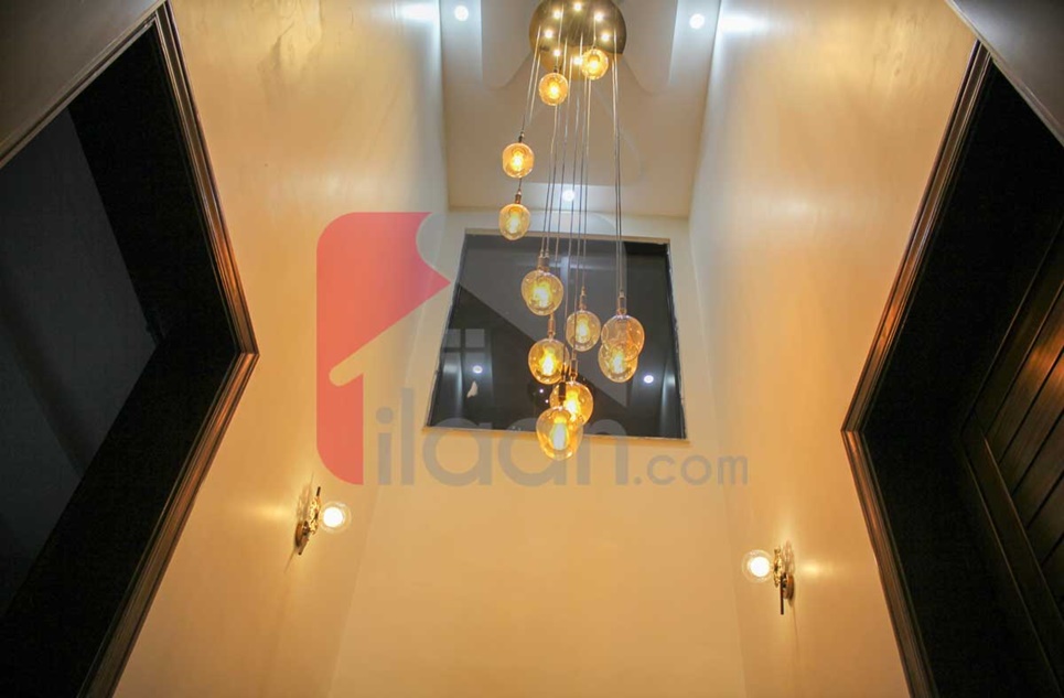 17 Marla House for Sale in Janiper Block, Sector C, Bahria Town, Lahore