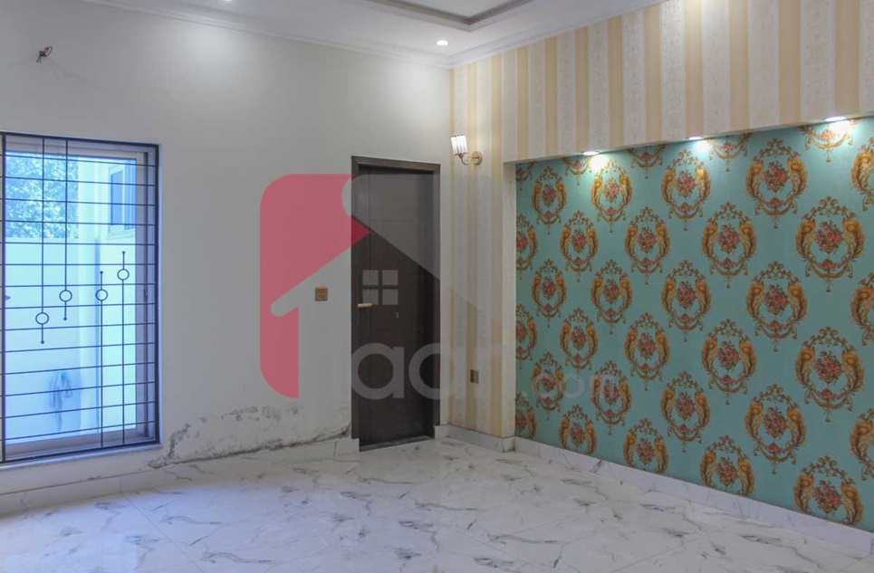 11 Marla House for Sale in Block B, Palm City Lahore