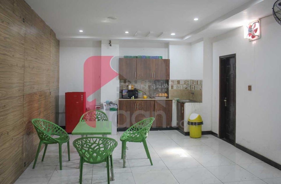 3-4 Persons Shared Office Room for Rent in 95 E PCSIR Staff Colony, College Road, Lahore