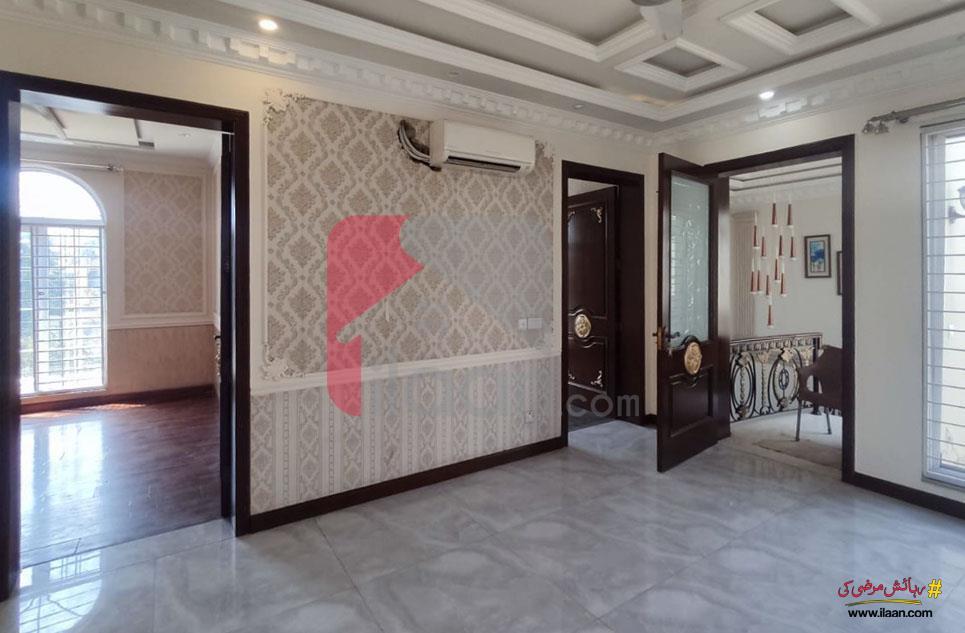 10 Marla House for Rent (First Floor) in Phase 4, DHA Lahore 