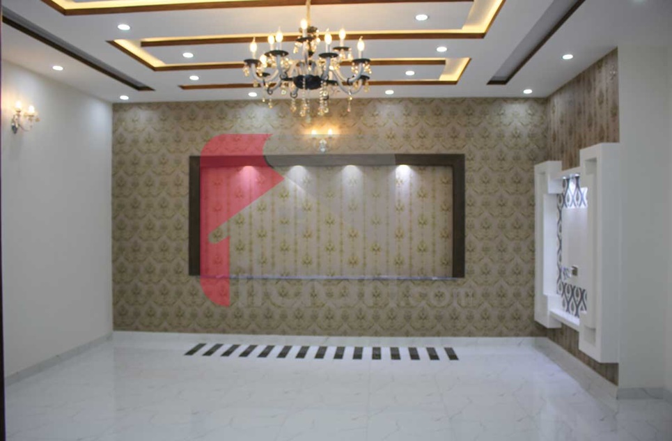 10 Marla House for Sale in OPF Housing Scheme, Lahore